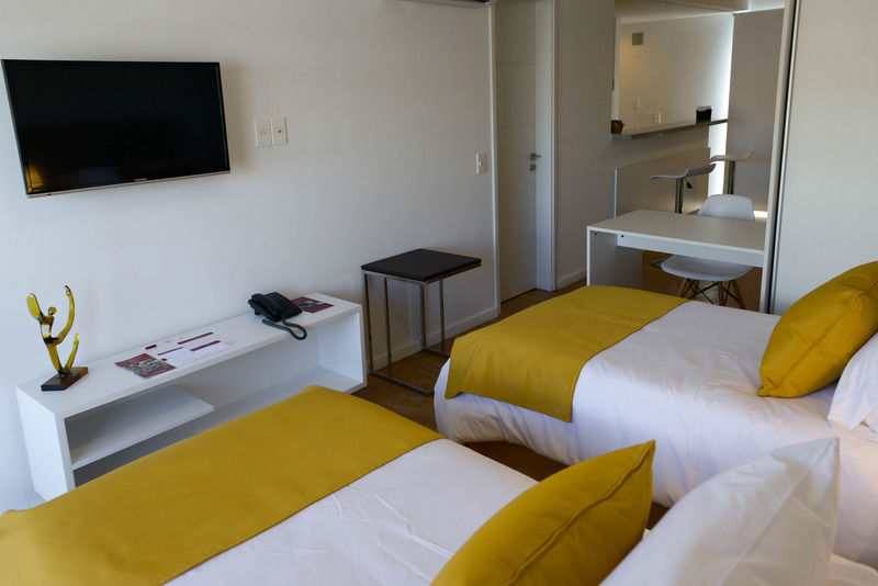 Merit Montevideo Apart & Suites Ngoại thất bức ảnh